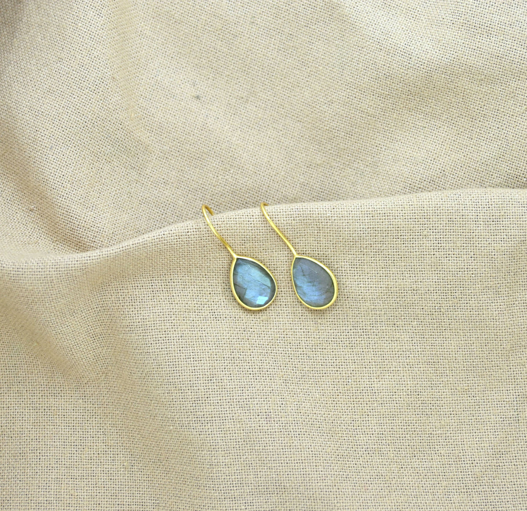 Teardrop Labradorite Gold Earring