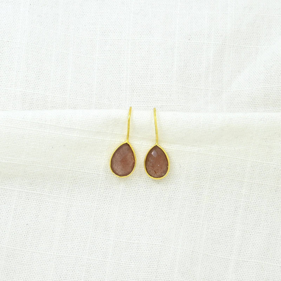 Teardrop Strawberry Quartz Gold Earring