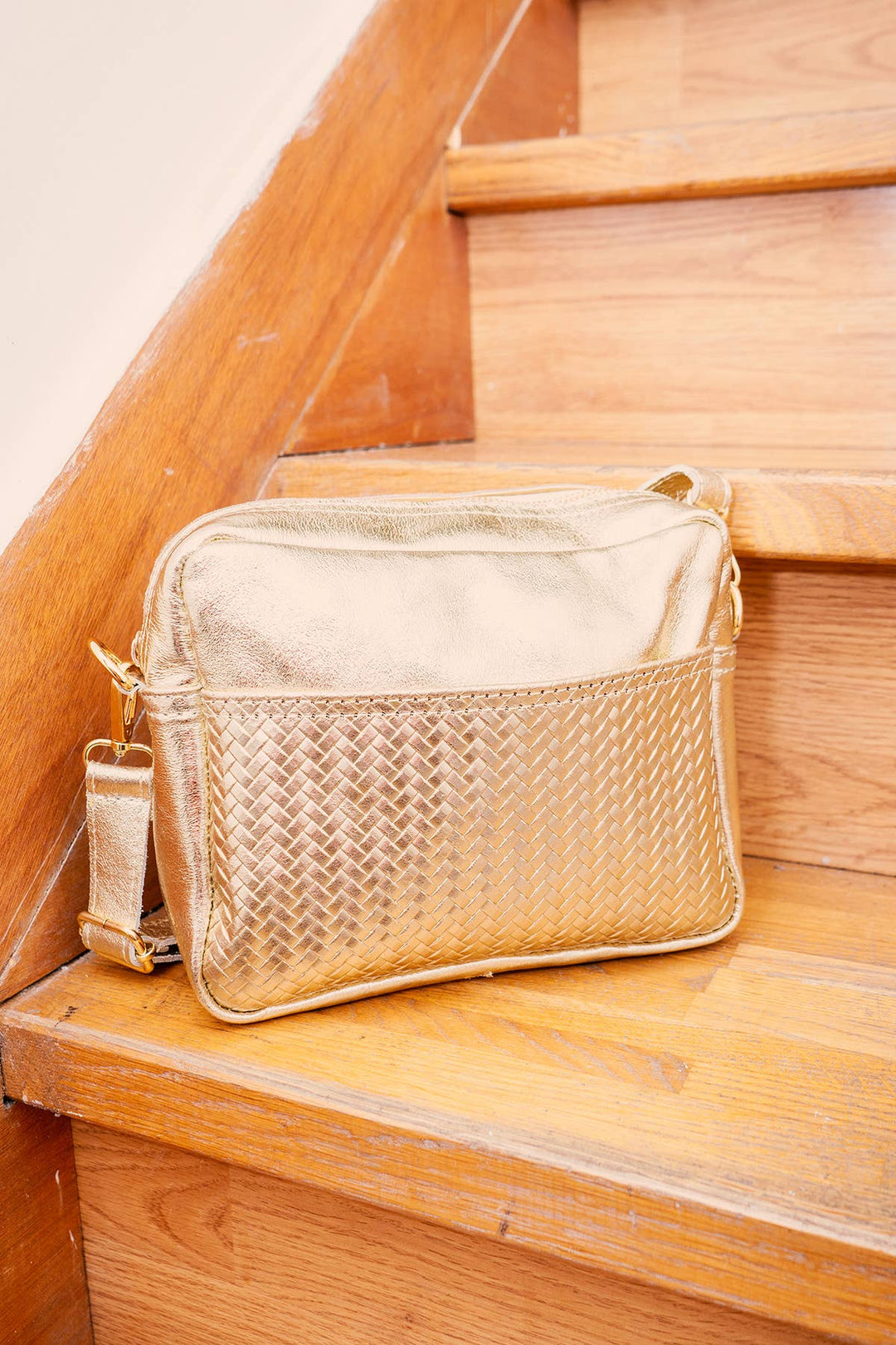 Tea Leather Bag Gold