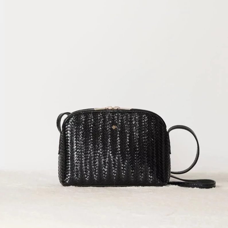 Mia braided leather handbag in black 