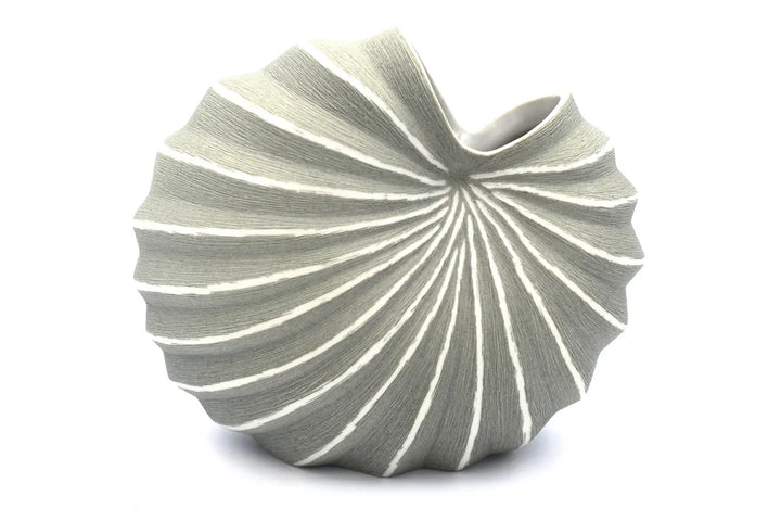 Shell vase Gray made of porcelain ceramic