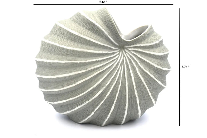 Shell vase Gray made of porcelain ceramic