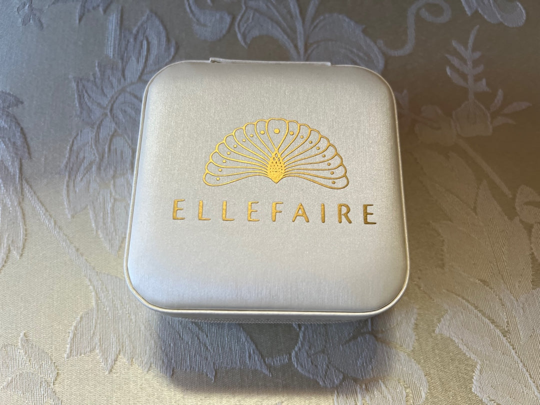 Ellefaire travel jewelry box in white