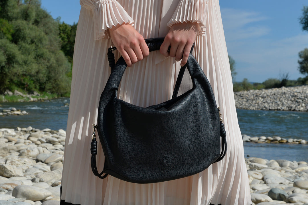 Hanna crossbody handbag made from recycled vegan material in black