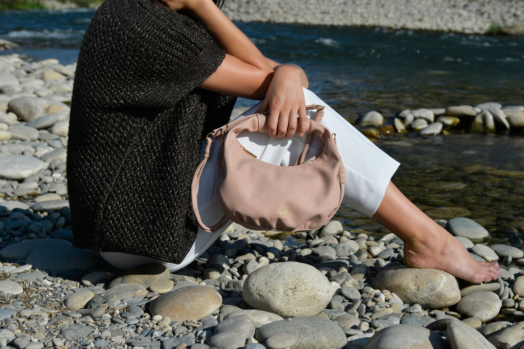 Sienna Crossbody handbag made from recycled vegan material in rose