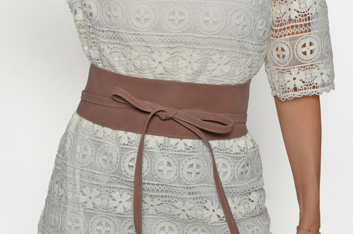 Maila belt made from recycled vegan material in Dark Rose Taupe