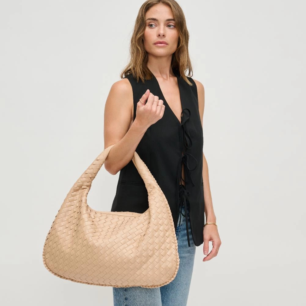 Valeria Hobo shoulder bag made of vegan material in nude