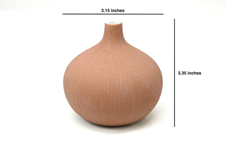 Small Terra bud vase made of porcelain ceramic 