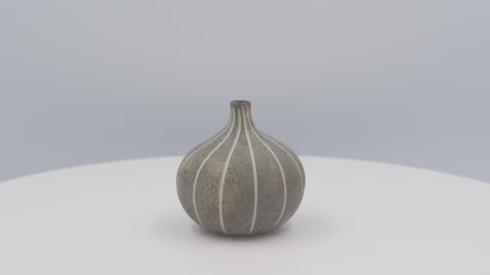 Mini Green bud vase in porcelain ceramic