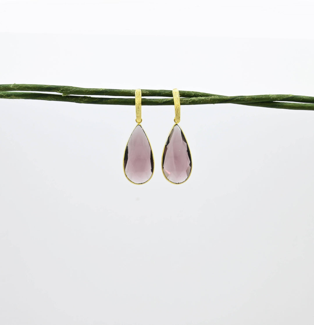 Teardrop gemstone earring