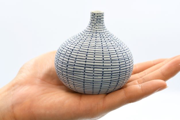 Mini Blue Congo bud vase in porcelain ceramic