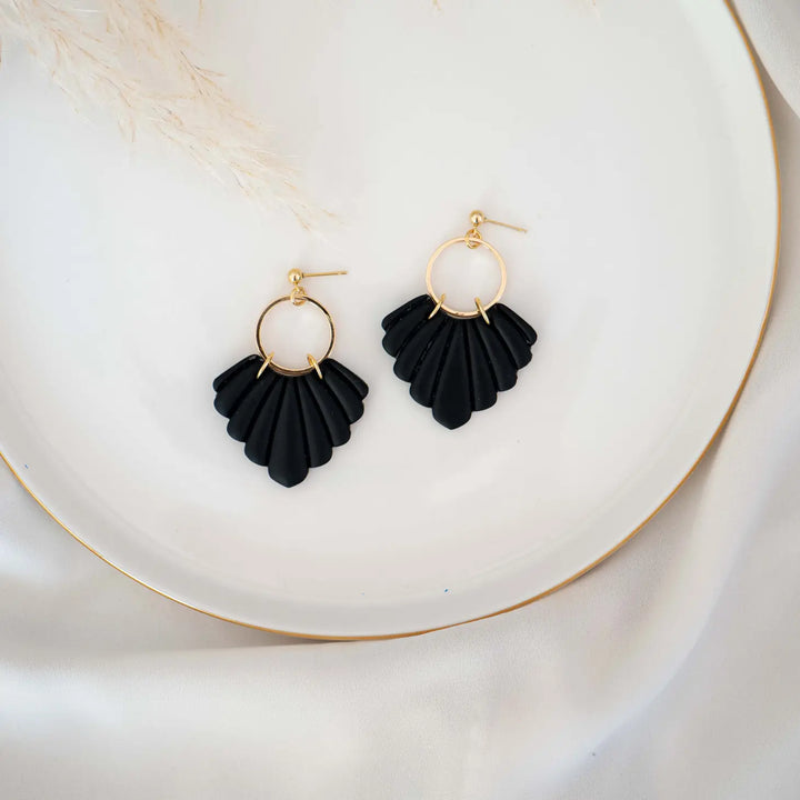 Cleo Earrings Black