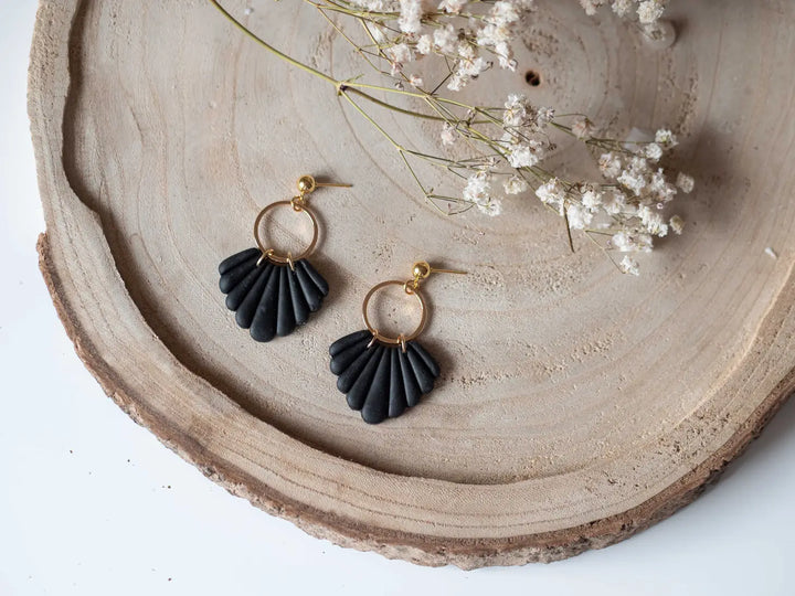 Cleo Earrings Black