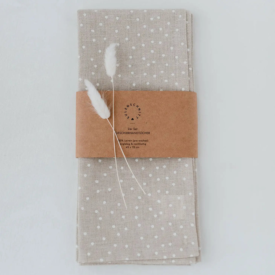 Linen tea towels Dots in a set of 2