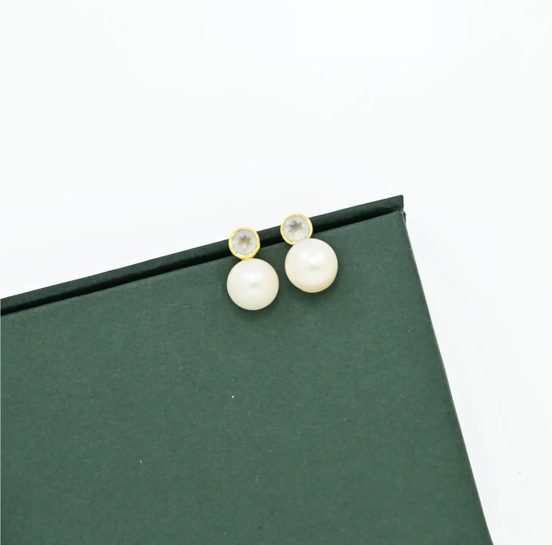 Cute Pearl &amp; Purple Jade Earrings in Gold