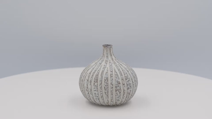 Mini Snow bud vase in porcelain ceramic