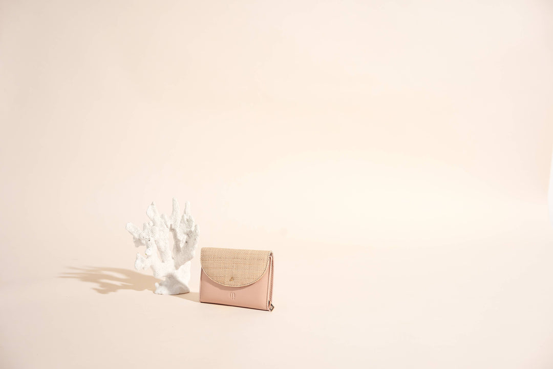 Vic Raffia Rose wallet